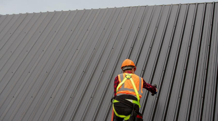 Professional metal roof installation services in Ravensdale, WA